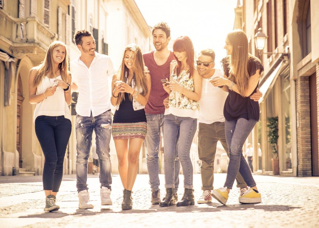 group of friends traveling together