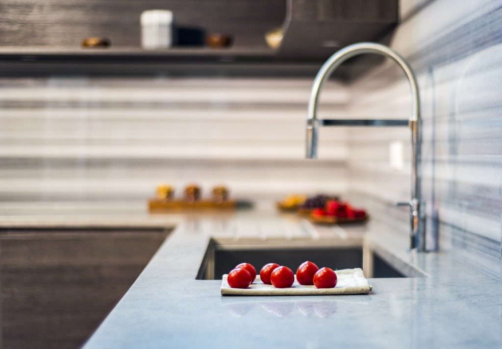 tomatoes on a kitchen counter