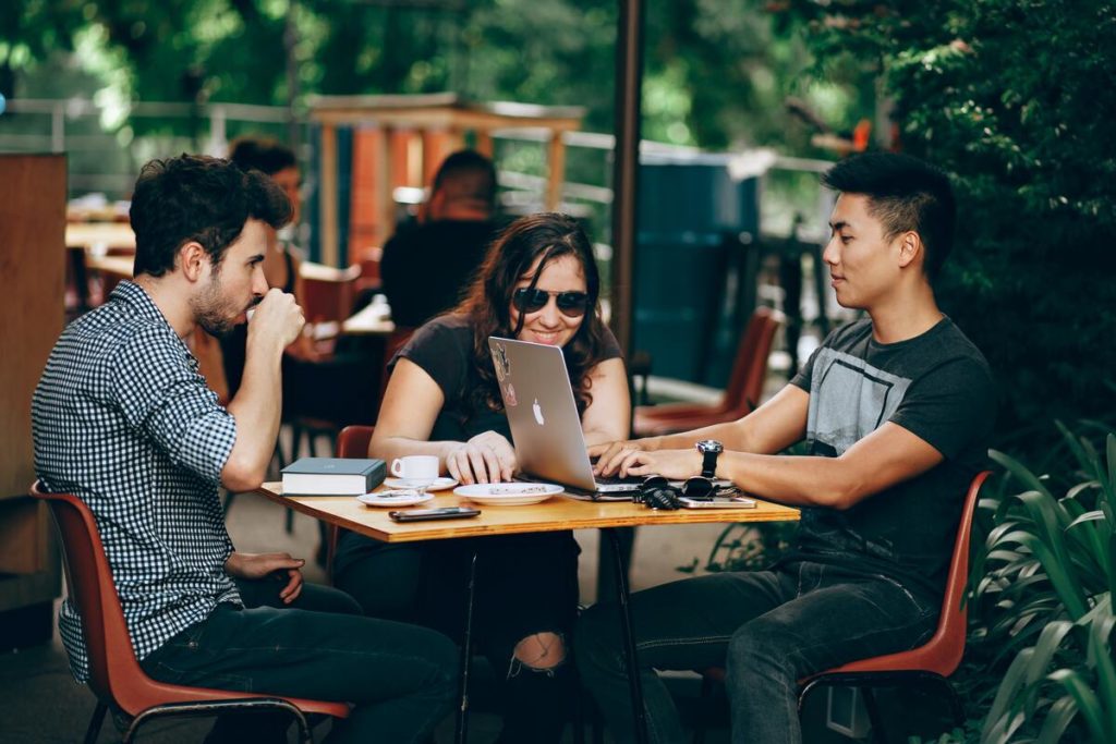 millennials on a cafe