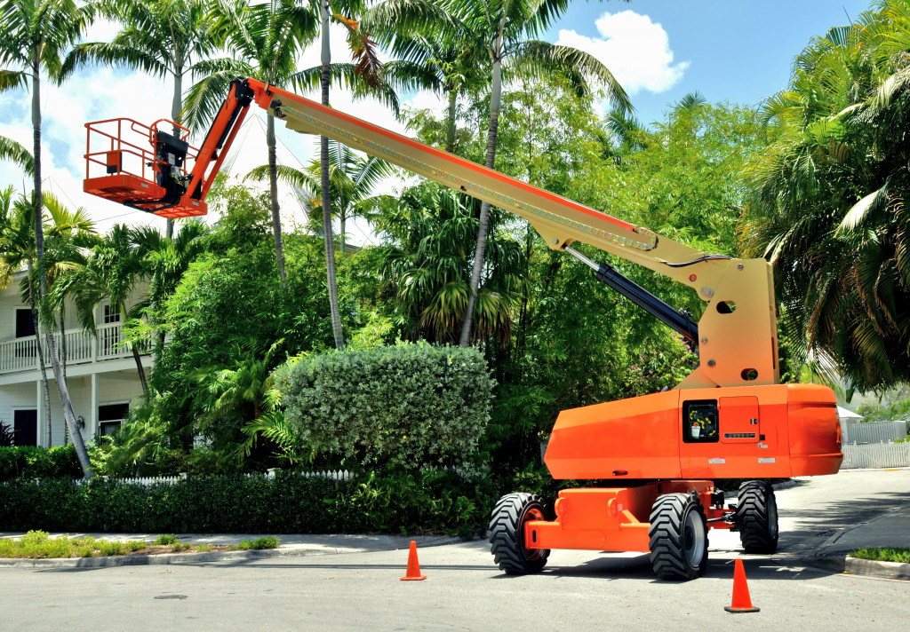 A boom lift used to cut trees